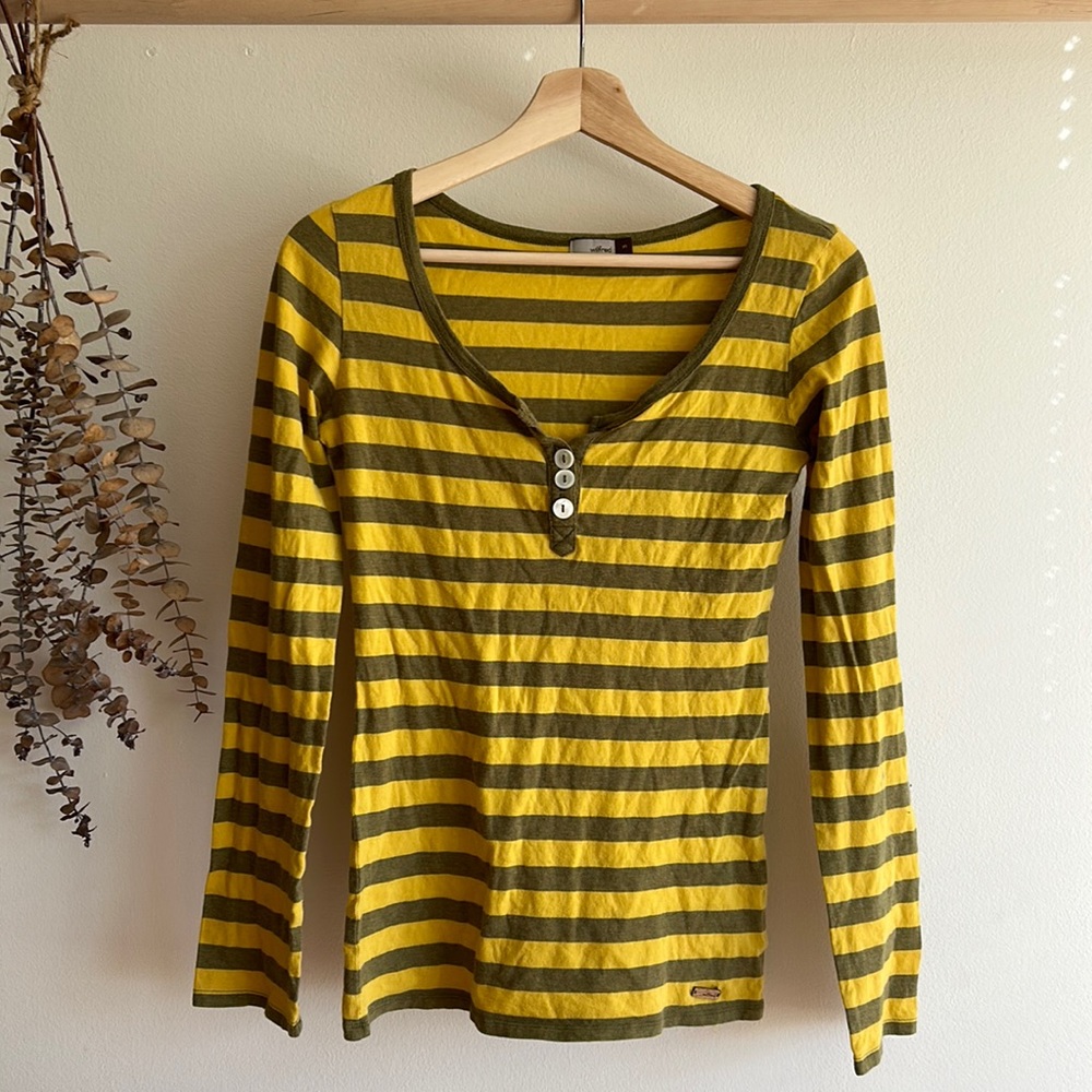 ARITZIA Wilfred Long Sleeve Yellow/Olive Retro Stripe Top Shirt Size Small